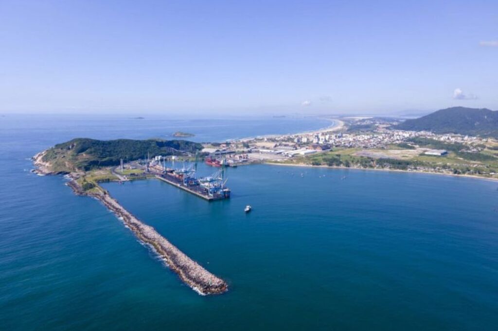 Porto de Imbituba investirá R$90,5 milhões nas obras de recuperação e reforço do molhe de abrigo