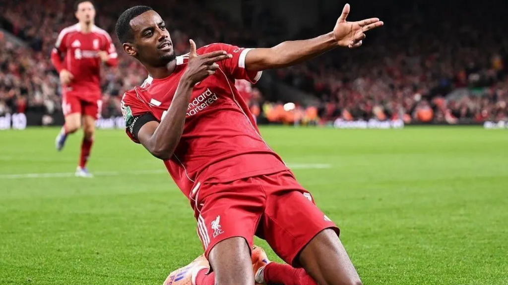 Imagem Reprodução Internet - As 10 maiores transferências do futebol em 2025 movimentam cifras históricas