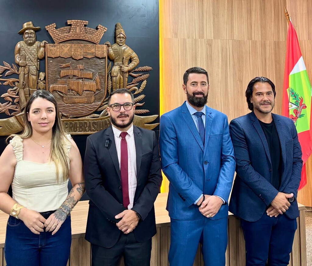 Marcon Machado assume presidência da Câmara e anuncia comissões sobre água e Plano Diretor.