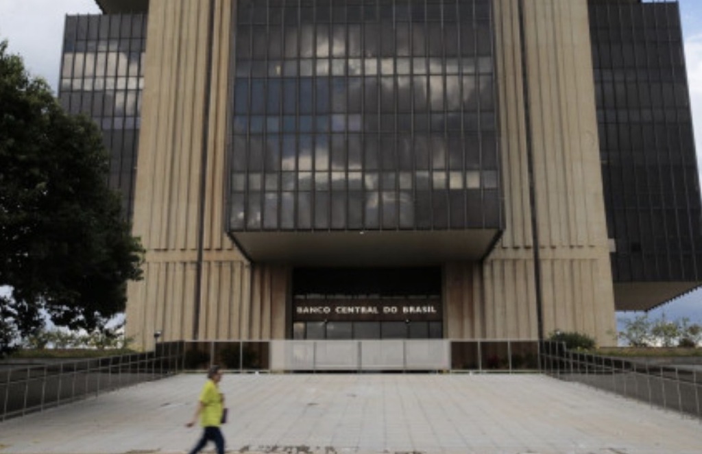 Mercado financeiro projeta inflação de 4,06% em 2026