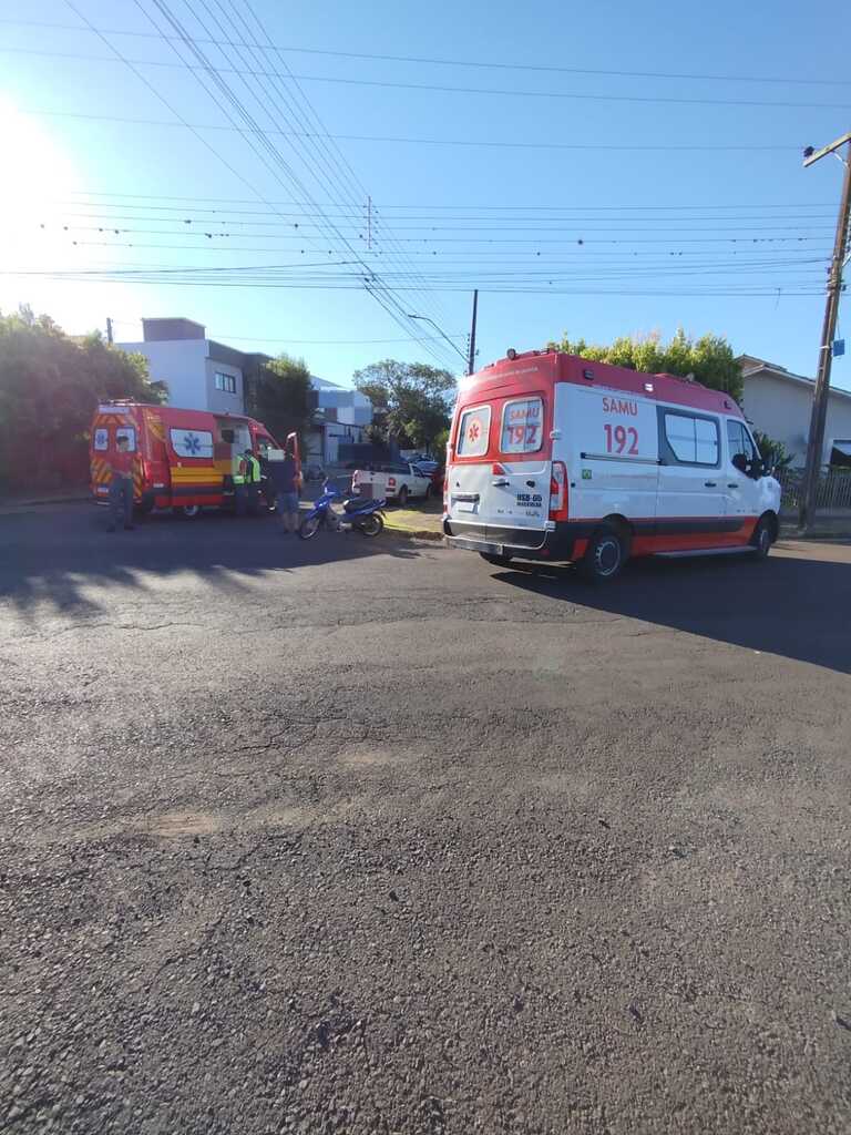 Acidente entre carro e motocicleta é registrado no bairro Civemara, em Maravilha
