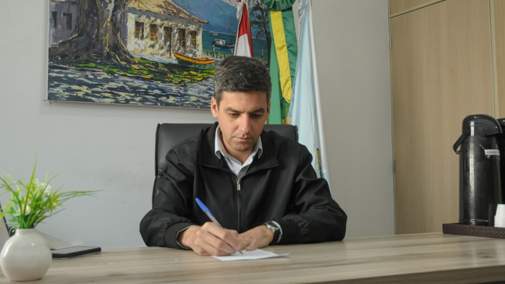 Garopaba passa a ter comando interino após afastamento do prefeito