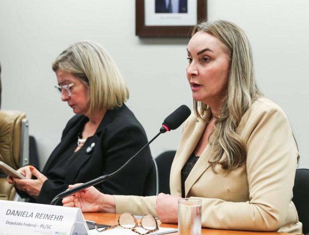 Deputada Daniela solicita audiência em ministério para tratar sobre as exportações do mel brasileiro