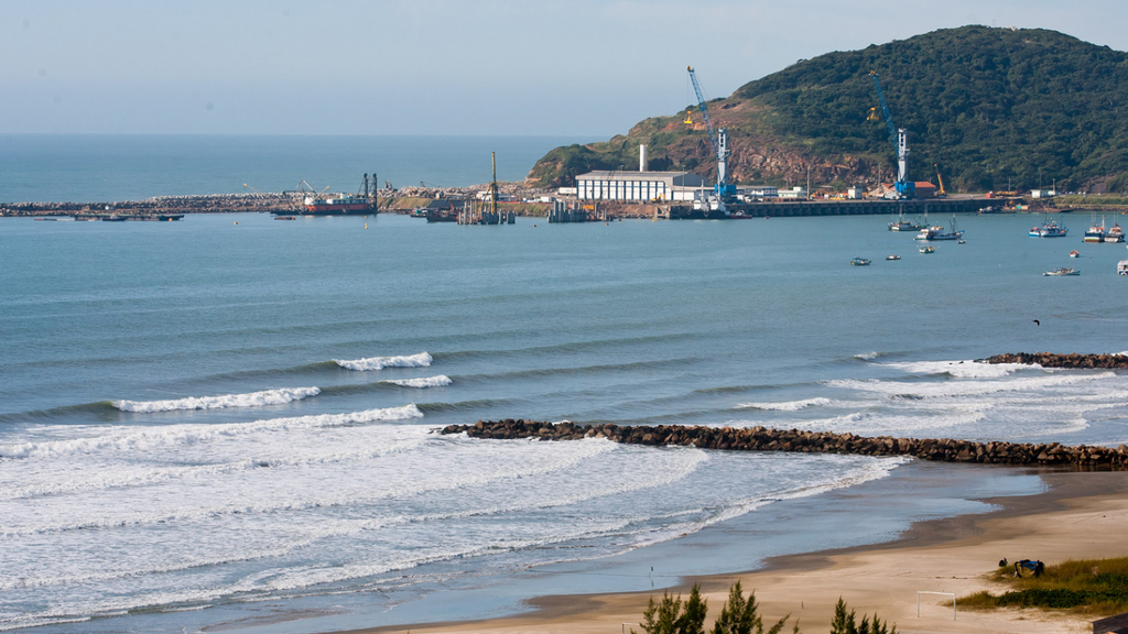 Justiça catarinense afasta cobrança de IPTU sobre terreno ambientalmente protegido em Imbituba
