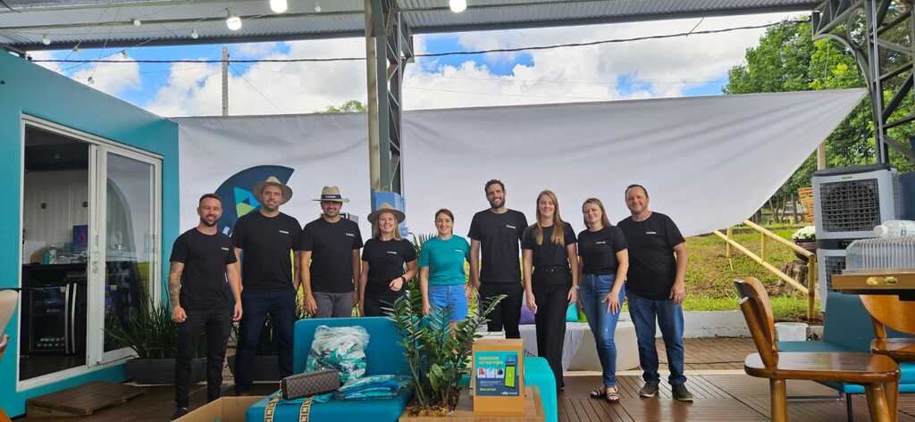 Sicoob São Miguel reforça compromisso com a comunidade na 1ª Expo Paraíso