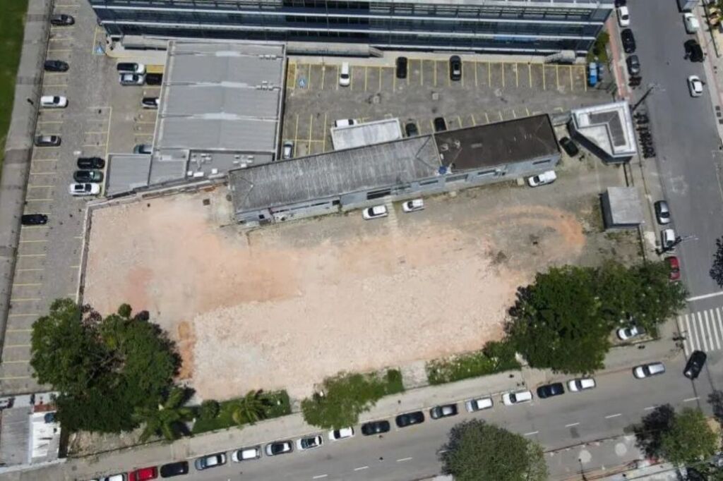 TJSC demole prédio antigo no centro de Florianópolis para ampliar estruturas judiciais