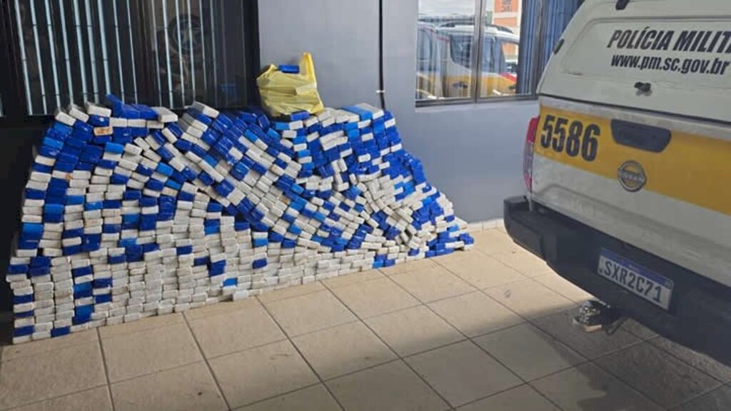 Mais de 17,6 toneladas de maconha são apreendidas