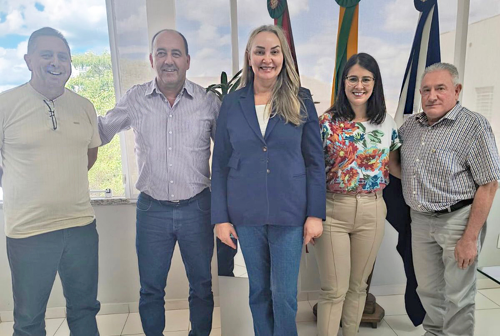 Deputada Daniela cumpre agenda em Campos Novos e sinaliza mais recursos para a cidade