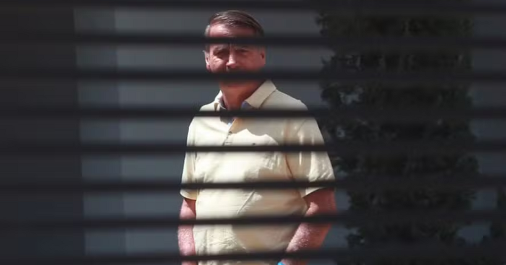 Moraes determina transferência de Bolsonaro para batalhão conhecido como Papudinha