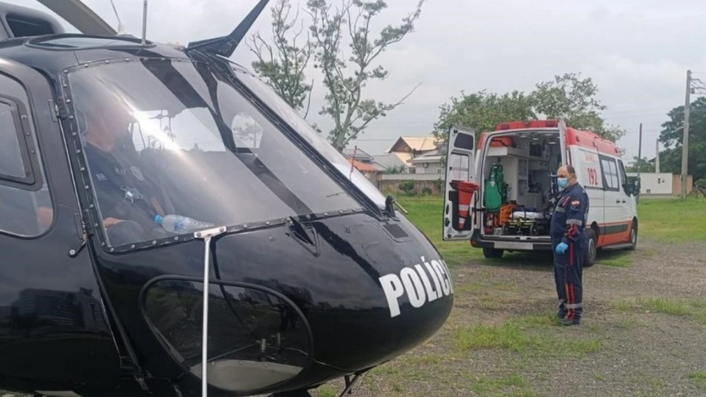 Resgate no limite: homem é reanimado após afogamento grave no Portinho da Vila