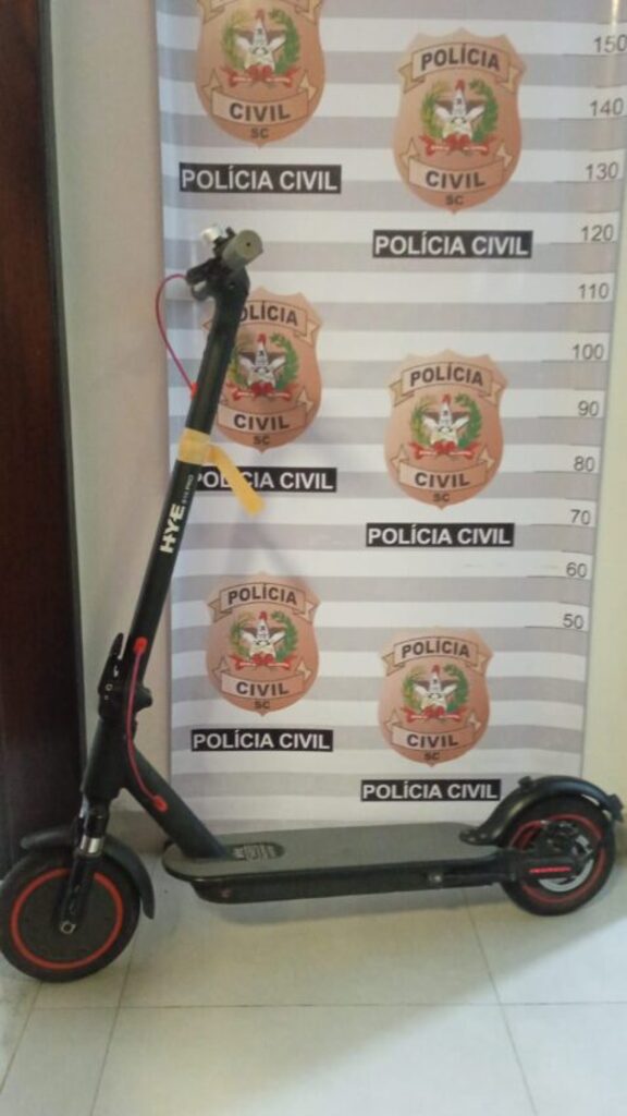 PATINETE ELÉTRICO ALUGADO EM BALNEÁRIO CAMBORIÚ FOI RECUPERADO EM PASSO DE TORRES
