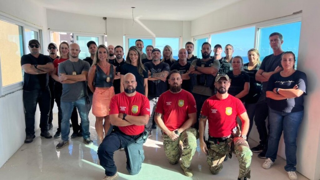 POLÍCIA CIVIL CAPACITA POLICIAIS DO LITORAL NORTE EM TÁTICAS DE ENTRADA E USO DE ESCUDO BALÍSTICO