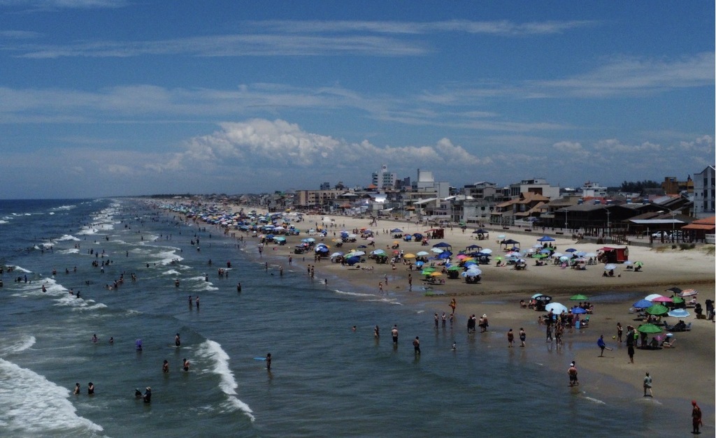 Fim de semana terá show com Mistura Fina, Escolha da Garota do Arroio e Banda Século 20