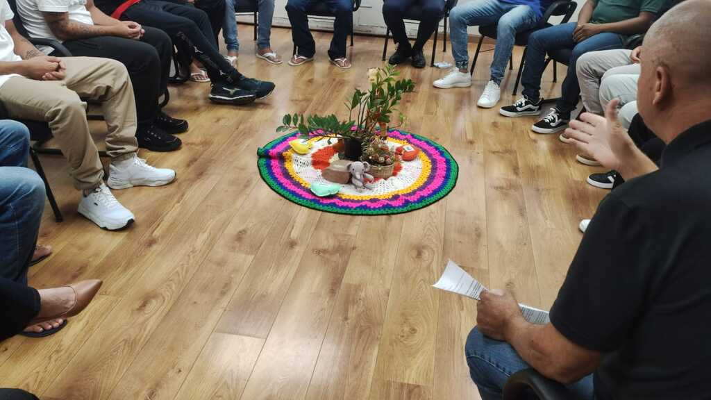 Núcleo de Justiça Restaurativa promove diálogo e acolhimento a jovens