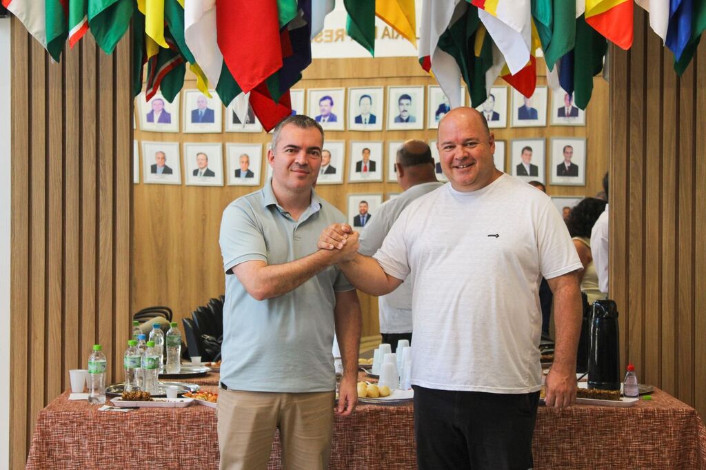 PREFEITO DE MORRINHOS DO SUL É ELEITO PRESIDENTE DA AMLINORTE