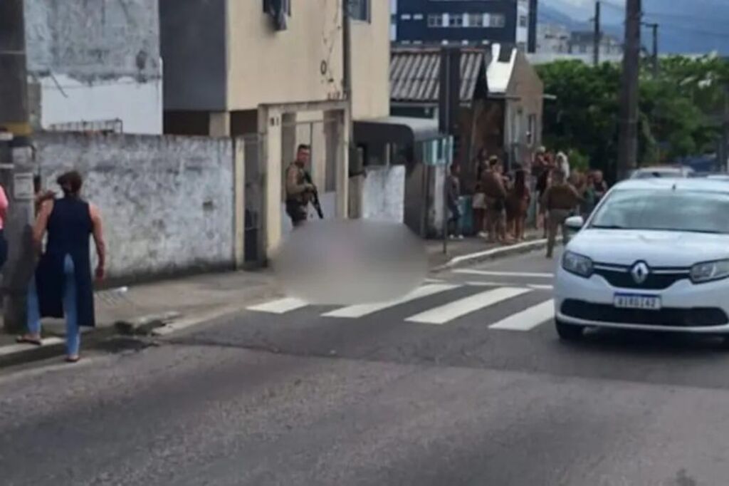 Homem é morto a tiros em desentendimento entre vizinhos em Florianópolis