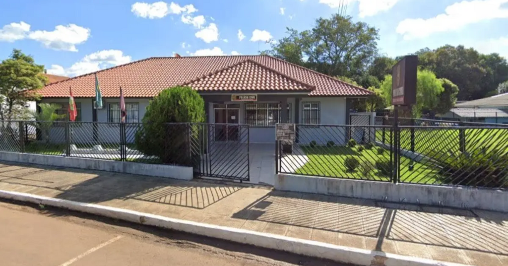 Homem se entrega após matar a esposa por estrangulamento em cidade do Oeste