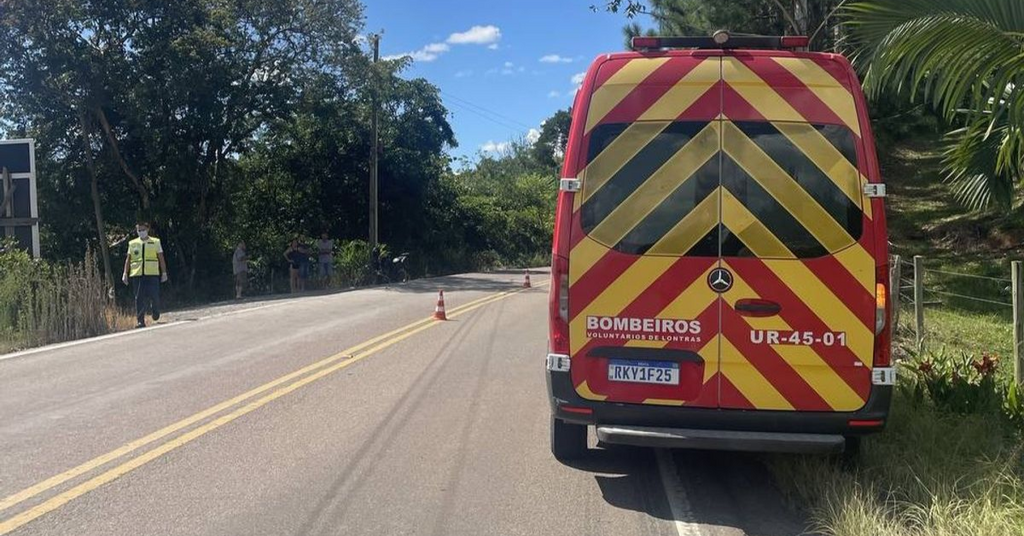 Motociclista fica ferido após colisão com carro na SC-110 em Lontras
