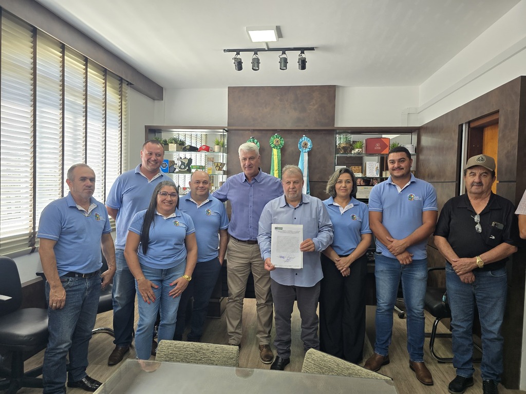 Vereador Luiz Carlos de Oliveira assume interinamente a Prefeitura de Otacílio Costa