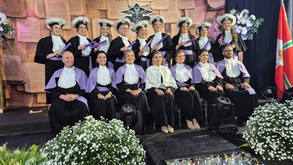 UCEFF Itapiranga realiza formatura de alunos do curso de Pedagogia