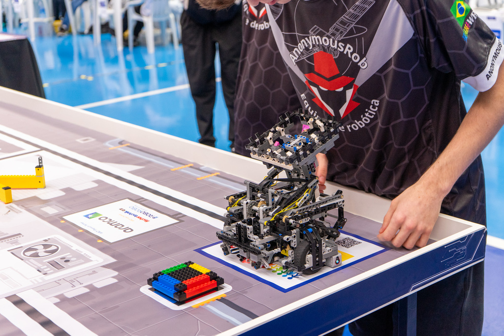 Joinville sediará etapa nacional da World Robot Olympiad 2026 no Centreventos Cau Hansen
