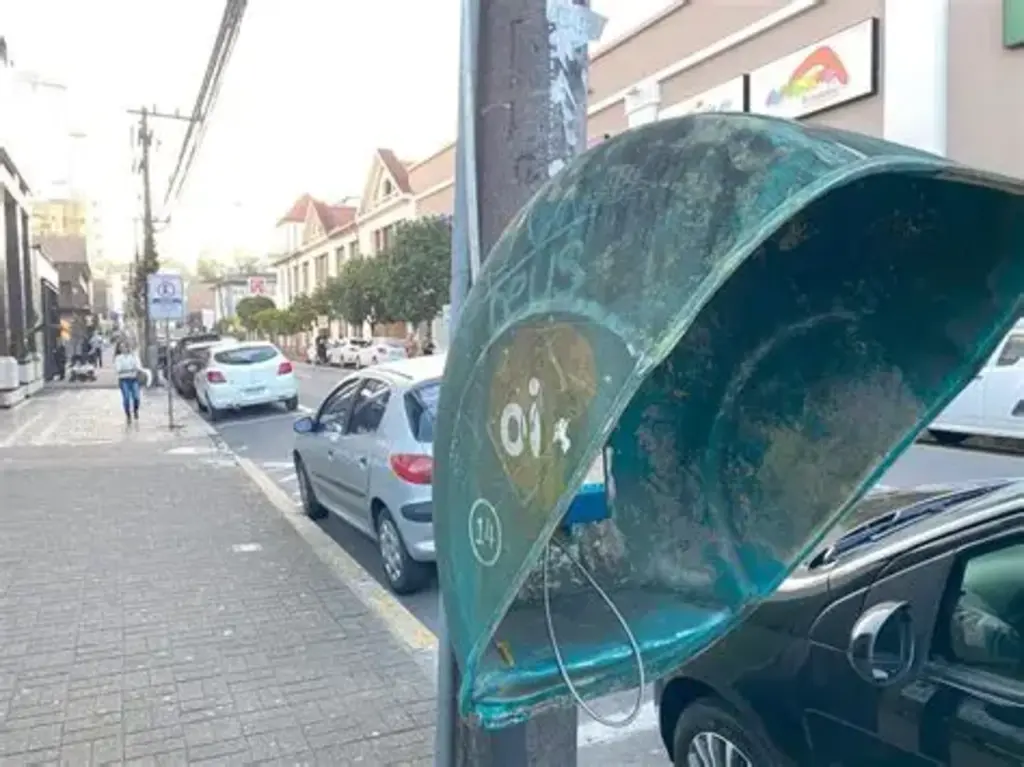 Orelhões se despedem de Joinville após mais de 50 anos de história