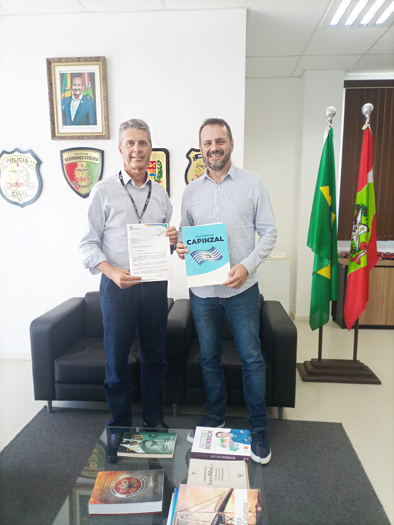 Prefeito Aguinaldo Paggi cumpre agenda em Florianópolis por reforço na segurança e recursos estruturais