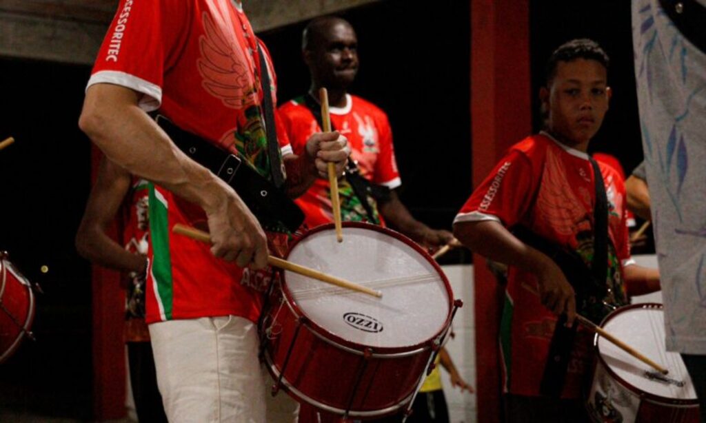 Unidos do Caldeirão leva à avenida Beira Rio a história do futebol amador de Joinville no Carnaval 2026