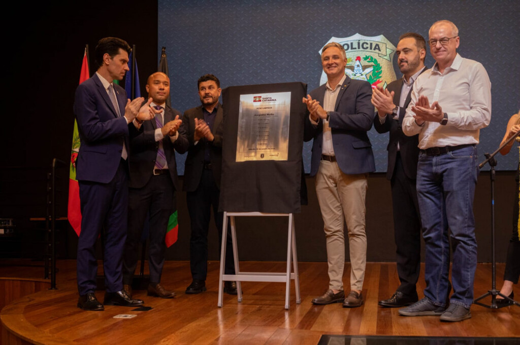 POLÍCIA CIVIL DE SANTA CATARINA INAUGURA LABORATÓRIO DE ANÁLISE DE DADOS