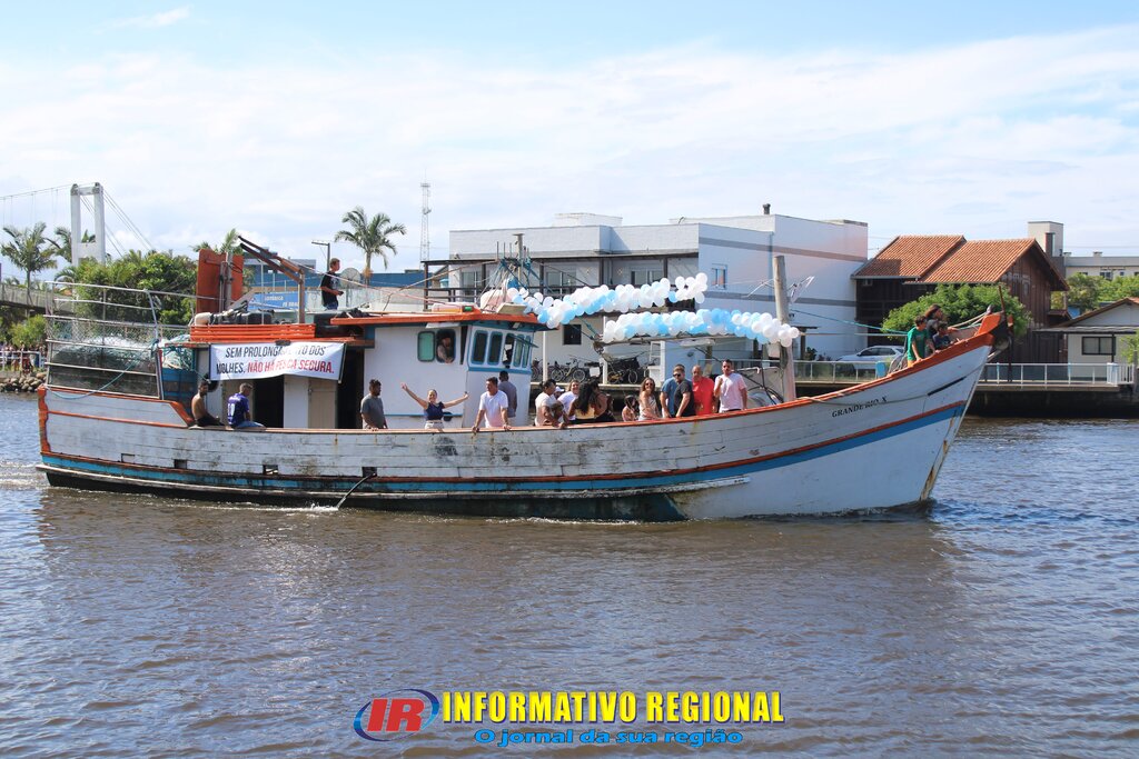 PROCISSÃO FLUVIAL MARCA O ENCERRAMENTO DA FESTA DOS NAVEGANTES EM PASSO DE TORRES