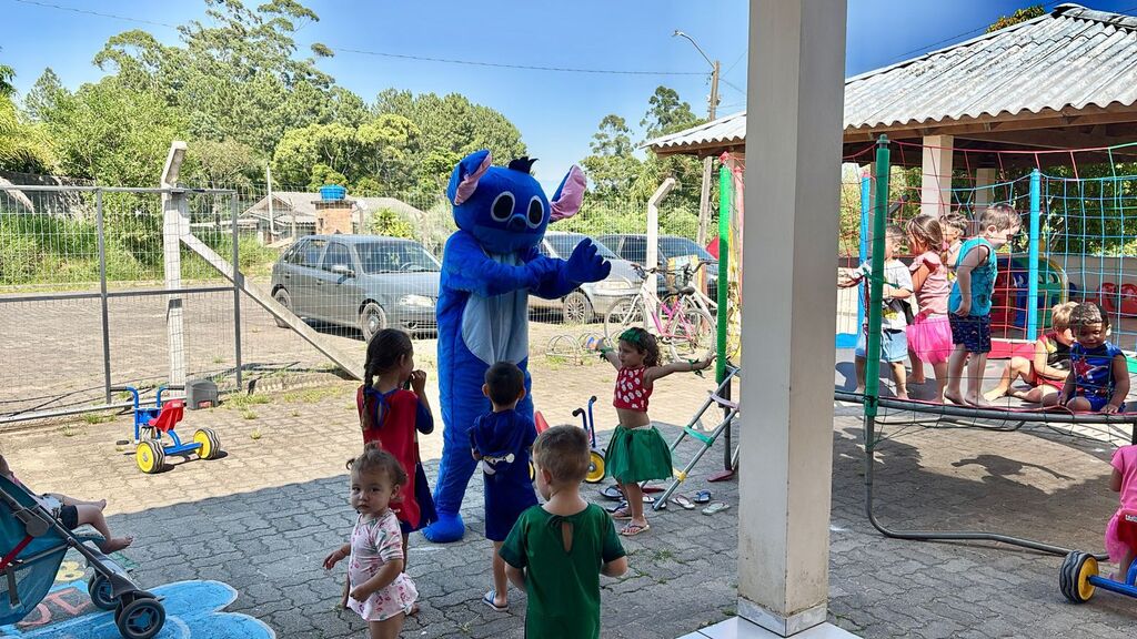 PROJETO VERÃO 2026 ENCERRA ATIVIDADES BENEFICIANDO CENTENAS DE FAMÍLIAS EM TORRES