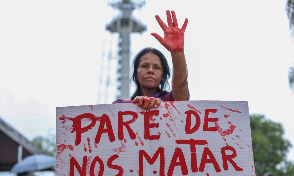 Três Poderes lançam pacto para enfrentamento ao feminicídio no Brasil