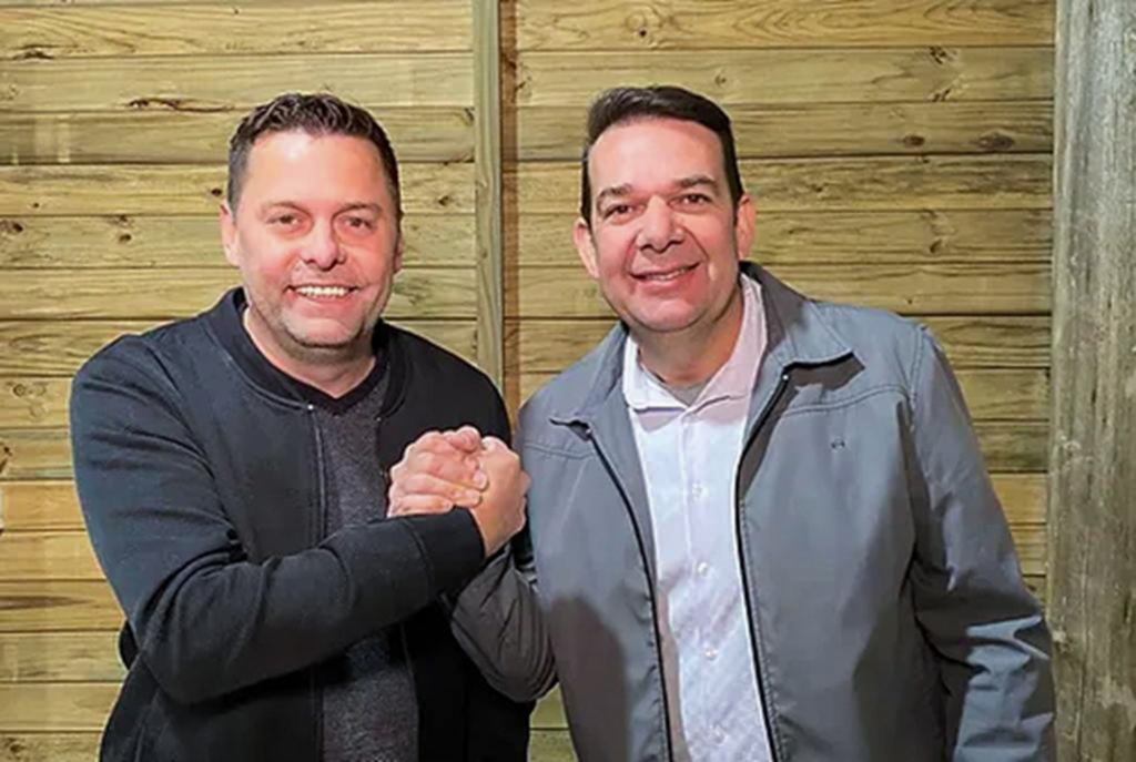 SÃO JOÃO DO SUL: PREFEITO ALEX E VICE ISMAEL APRESENTAM VÍDEO COM BALANÇO DO 1º ANO DE GOVERNO MUNICIPAL