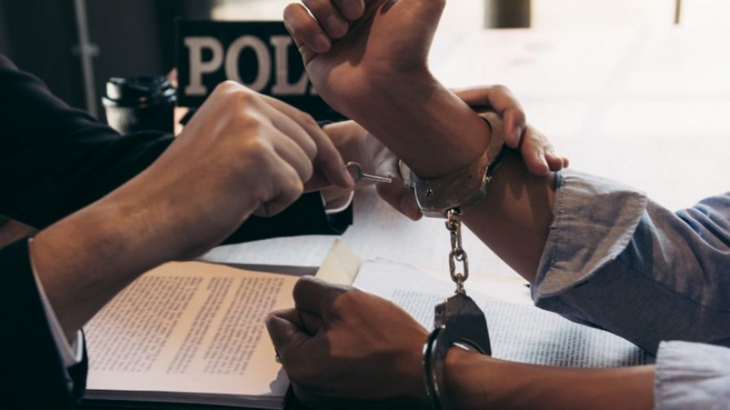 Após STJ soltar prefeito, TJ-SC revoga prisões de outros investigados em Garopaba