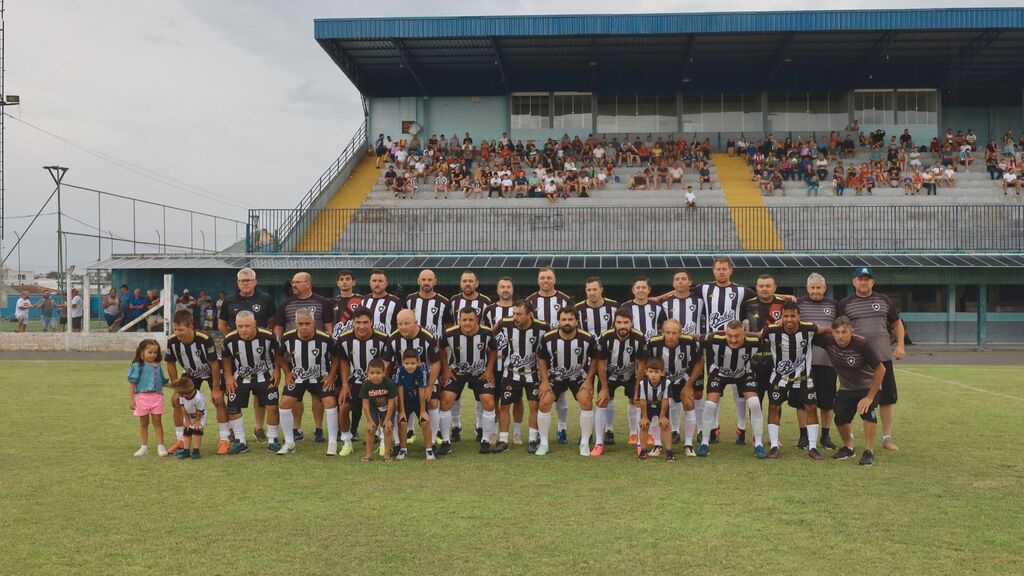 Botafogo de Canoinhas vence amistoso beneficente