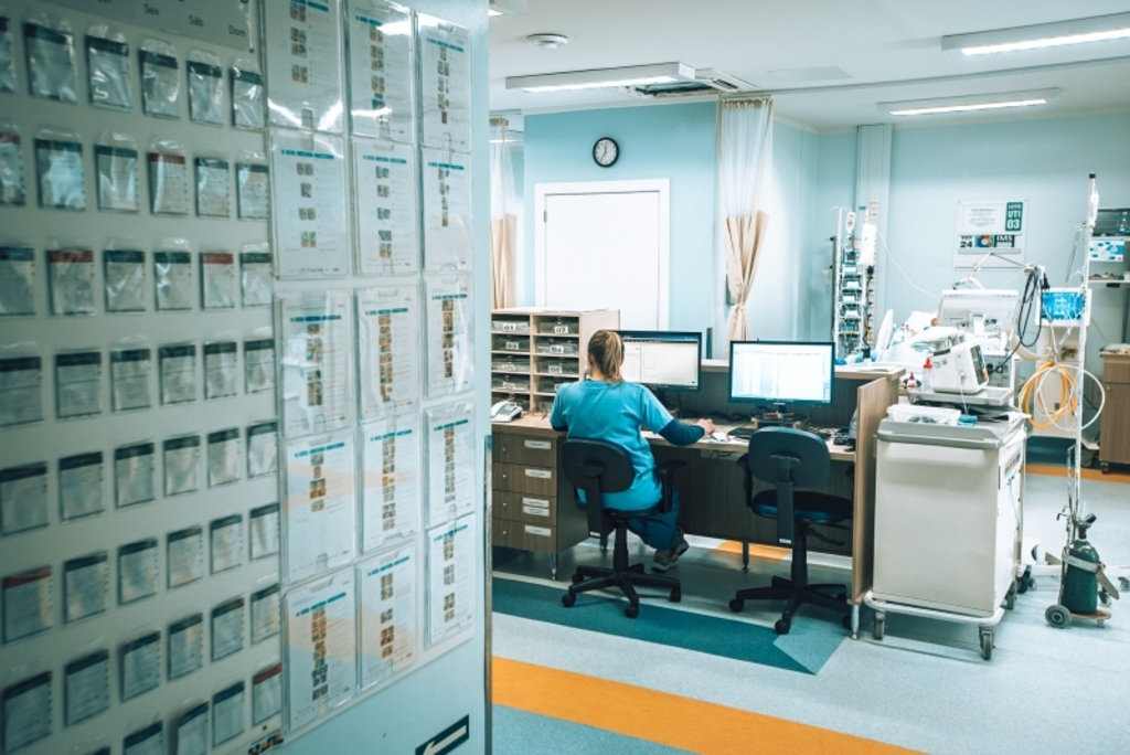 Projeto autoriza Estado a contratar leitos de UTI para uso emergencial