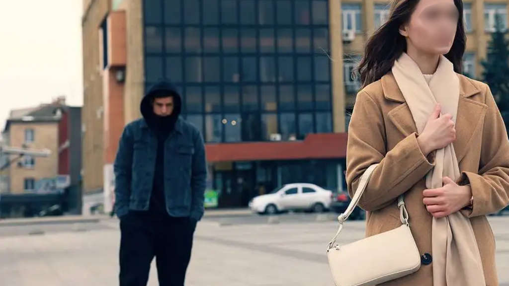 Perseguição no Centro de Imbituba termina com jovem hospitalizada