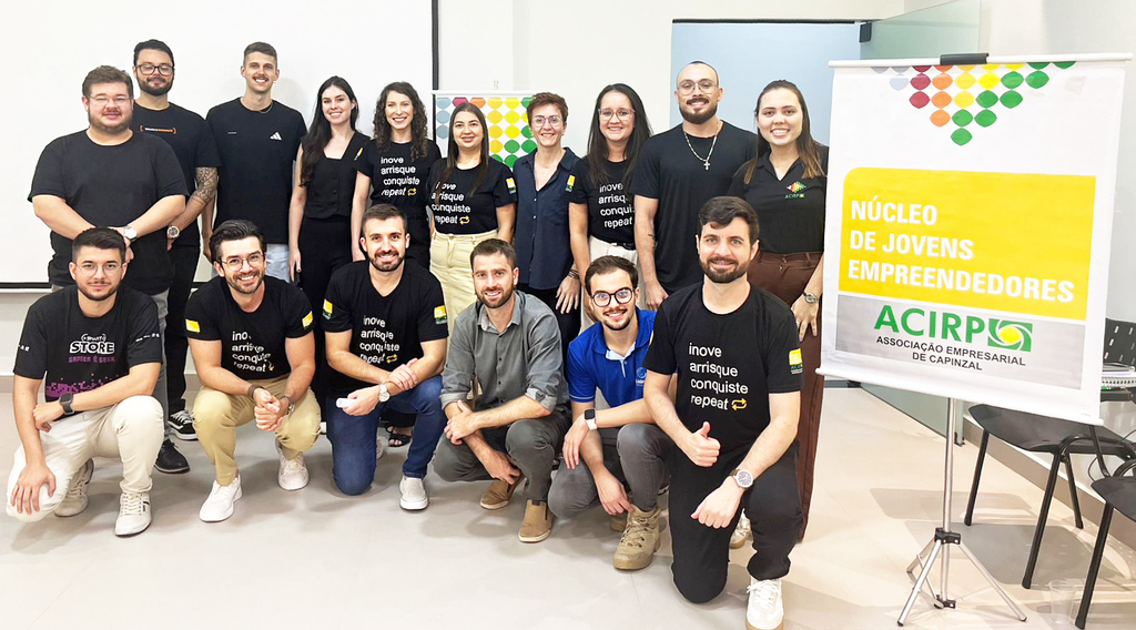 Núcleo de Jovens Empreendedores realiza reunião de expansão e destaca oportunidades, networking e conhecimento prático