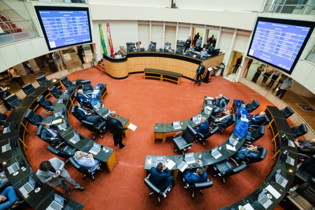 Aprovado projeto que propõe a capacitação de agentes de segurança em Libras