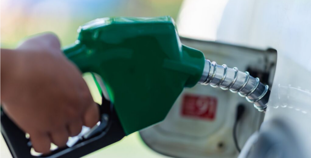 Abastecer o carro está mais barato em Joinville