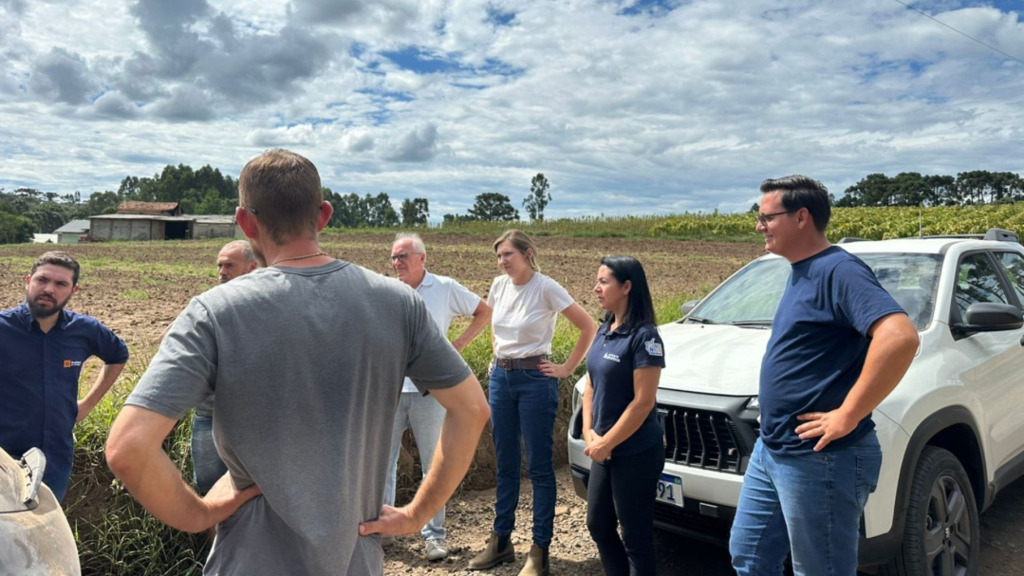 Governo do Município de Canoinhas acompanha manutenção em trechos da SC-120
