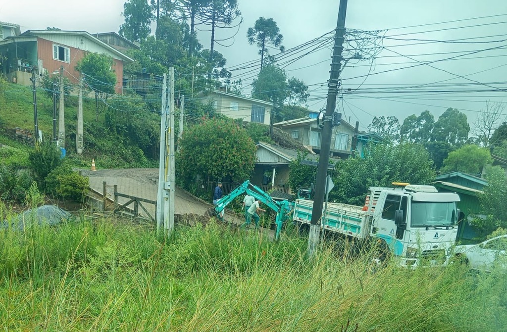 CASAN segue nos trabalhos para normalizar abastecimento de água em Anita Garibaldi