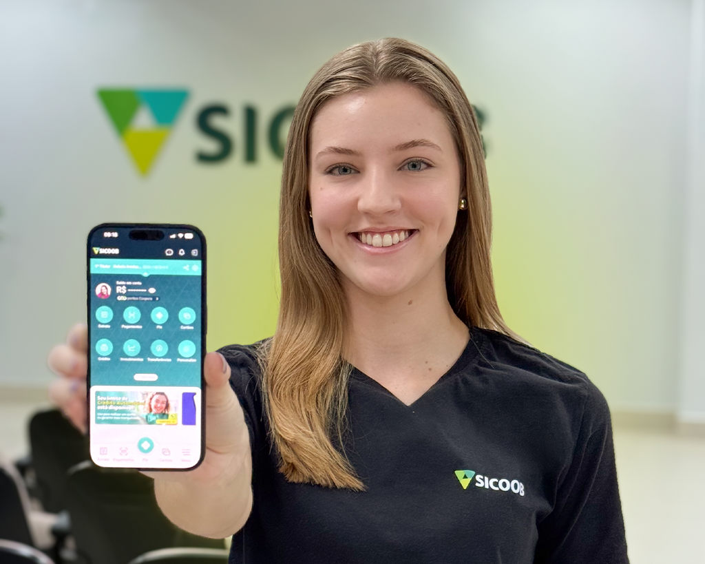 Super App Sicoob é reconhecido como melhor aplicativo do mercado financeiro no Prêmio Banking Transformation