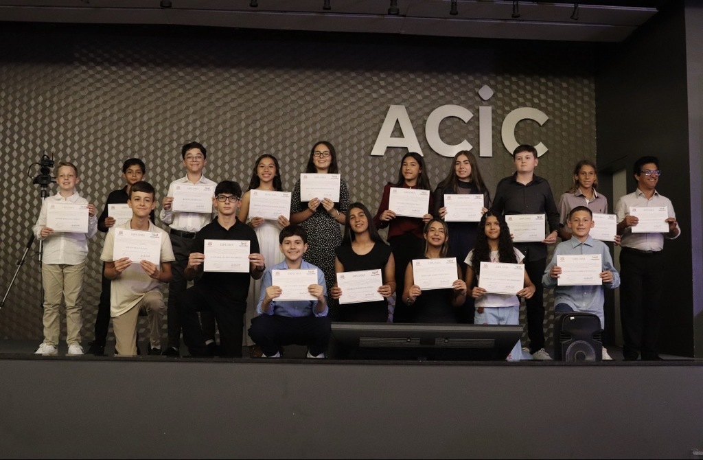 Sessão Solene marca instalação da 8ª Legislatura Mirim em Criciúma