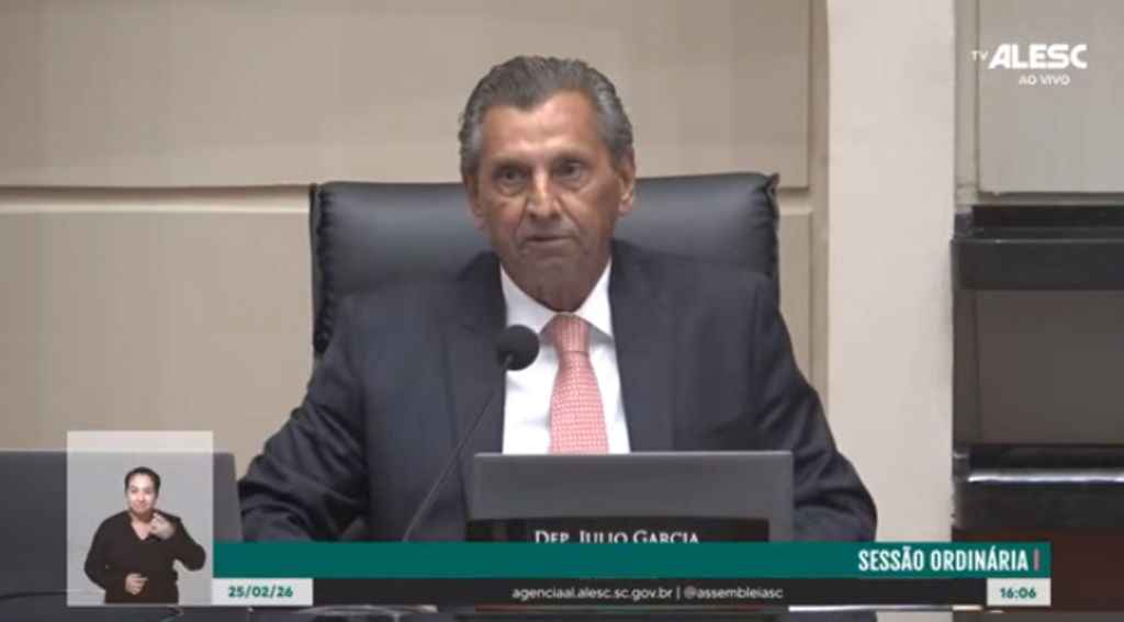 Deputados aprovam proibição de queima de fogos de artifício com estampido