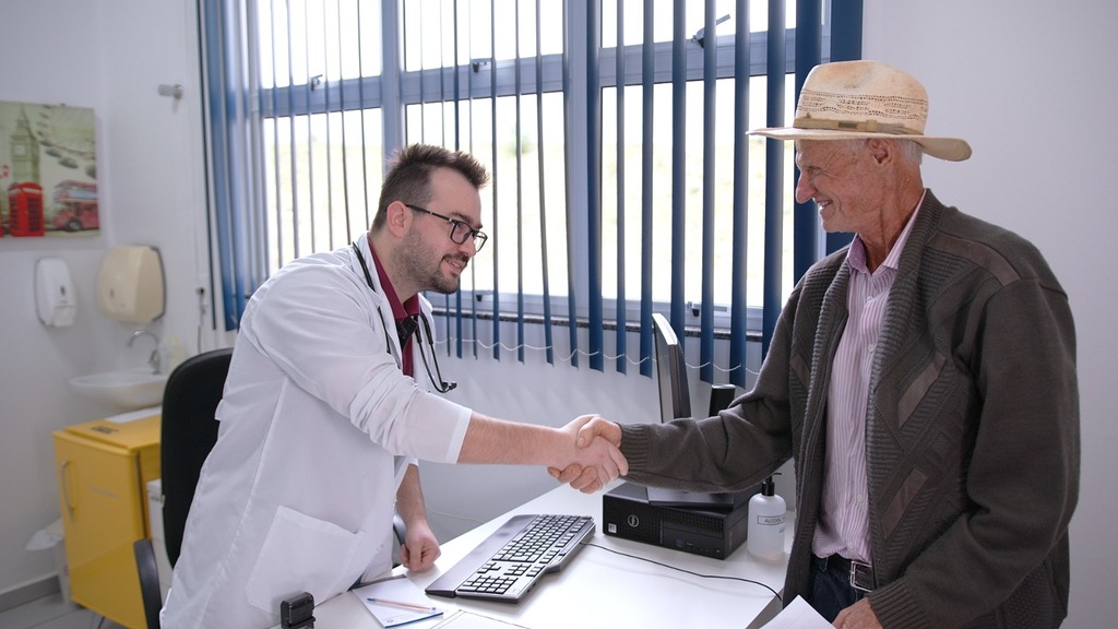 Programa Cuidando da Nossa Gente amplia consultas e reduz filas na saúde