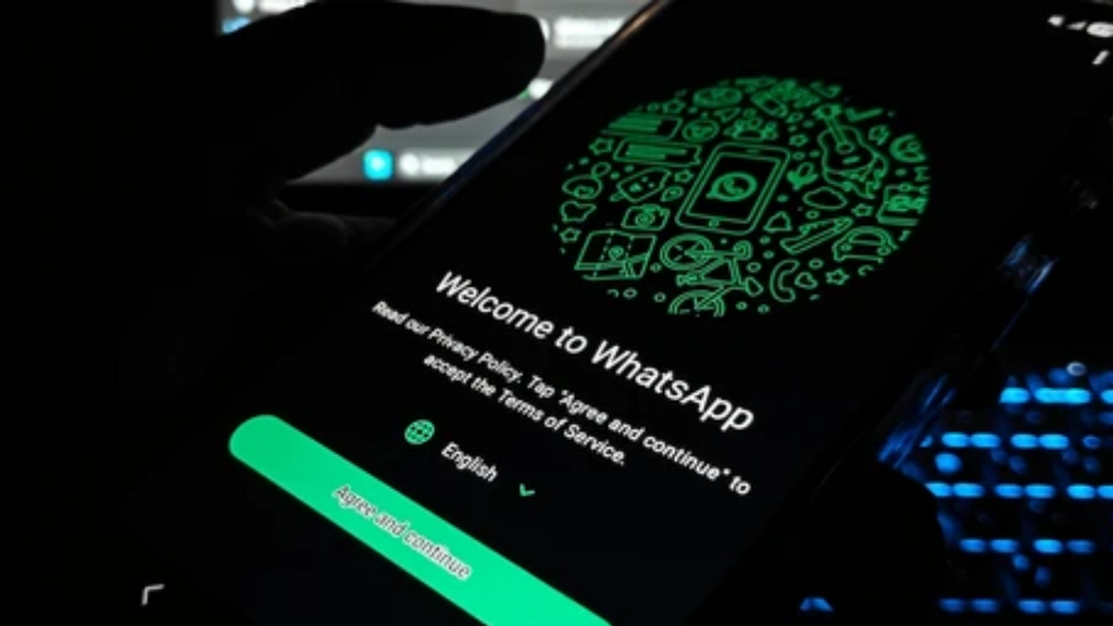 Imagem Reprodução: Shutterstock - Alerta de golpe: criminosos usam WhatsApp falso para se passar pela Prefeitura de Imbituba