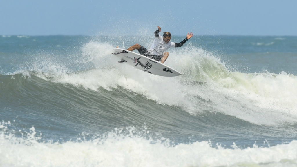 Imbituba ganha protagonismo internacional e abre temporada sul-americana da WSL com etapa inédita de alto nível