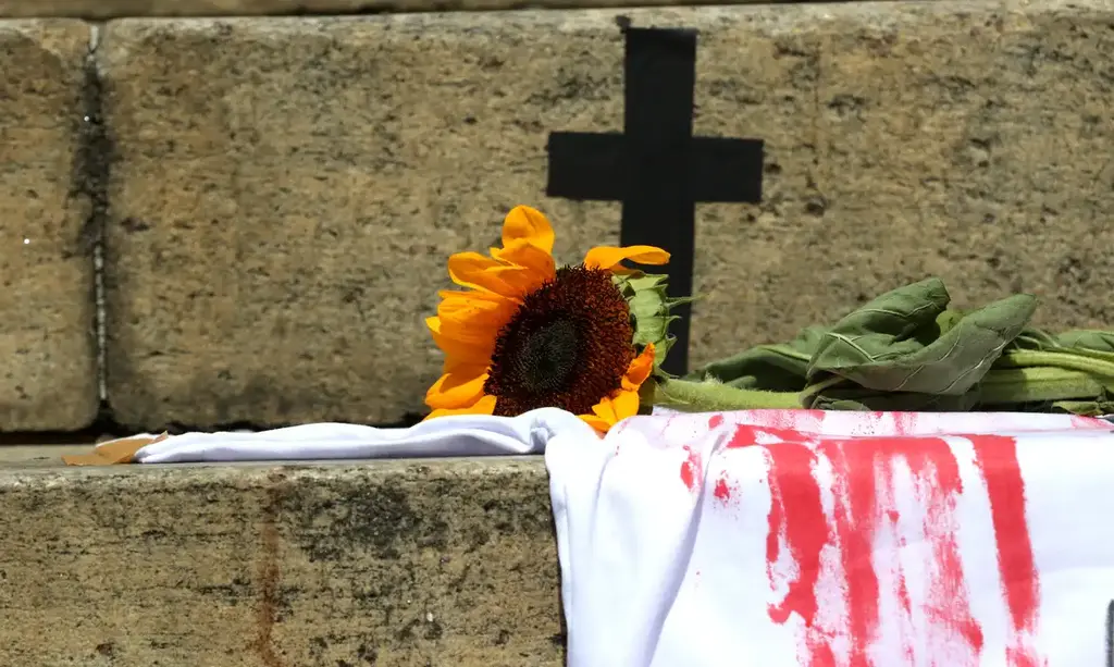 Brasil teve 6.904 vítimas de feminicídio em 2025, aponta estudo