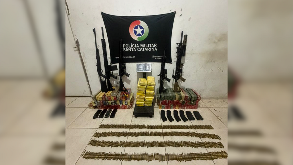 Foto:Divulgação/ PMSC - Bope apreende fuzis e drogas e frustra possíveis ataques na Grande Florianópolis